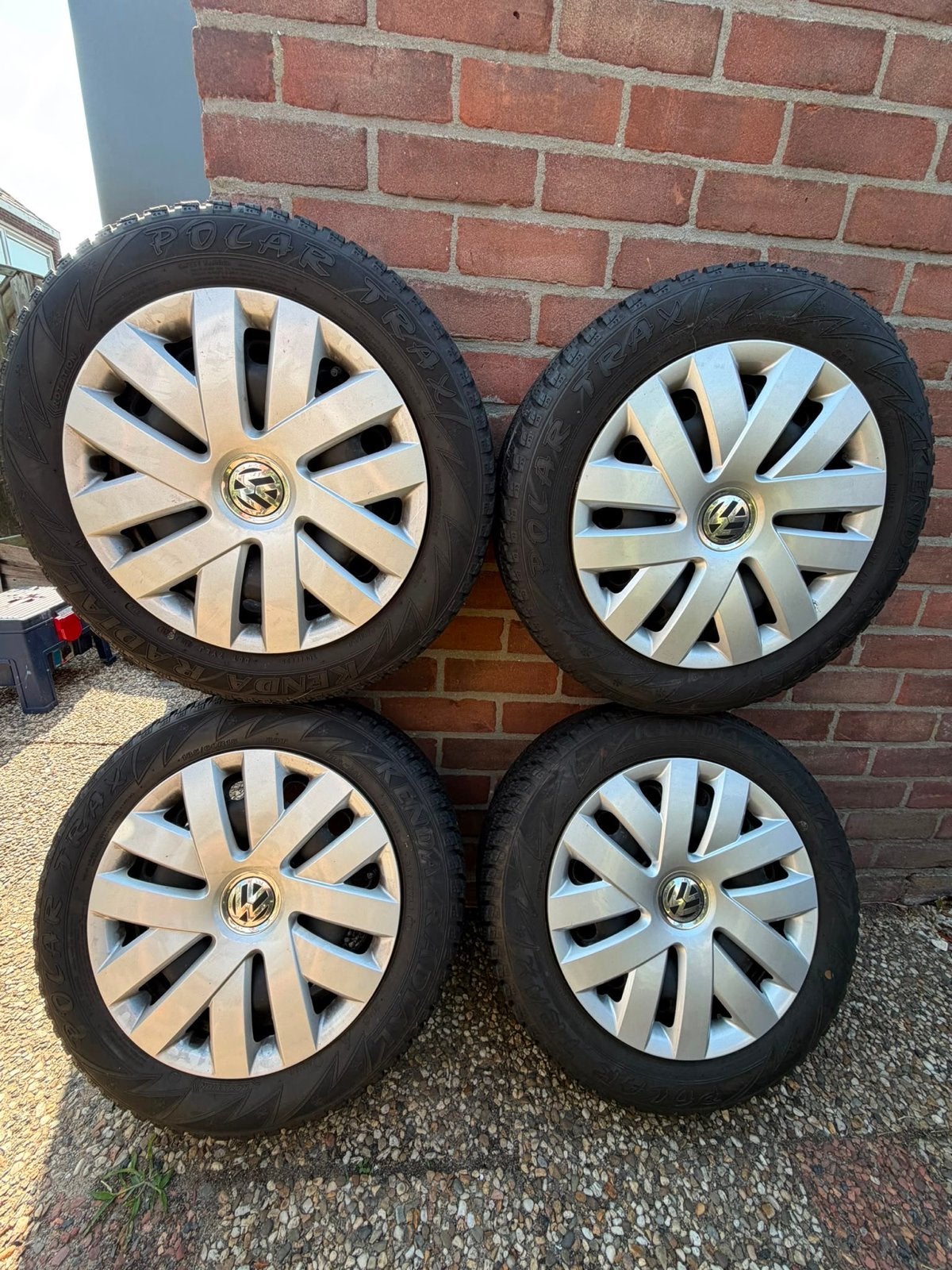 4 Winterbanden Volkswagen Polo - Kenda Polar Trax, Auto-onderdelen, Banden en Velgen, Ophalen, Gebruikt, 15 inch, Banden en Velgen