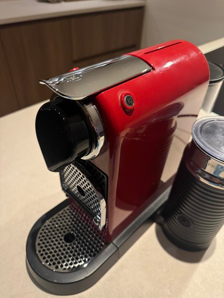 Krups Nespresso Citiz & Milk, Witgoed en Apparatuur, Koffiezetapparaten, Ophalen, Koffiemachine, Zo goed als nieuw, 1 kopje