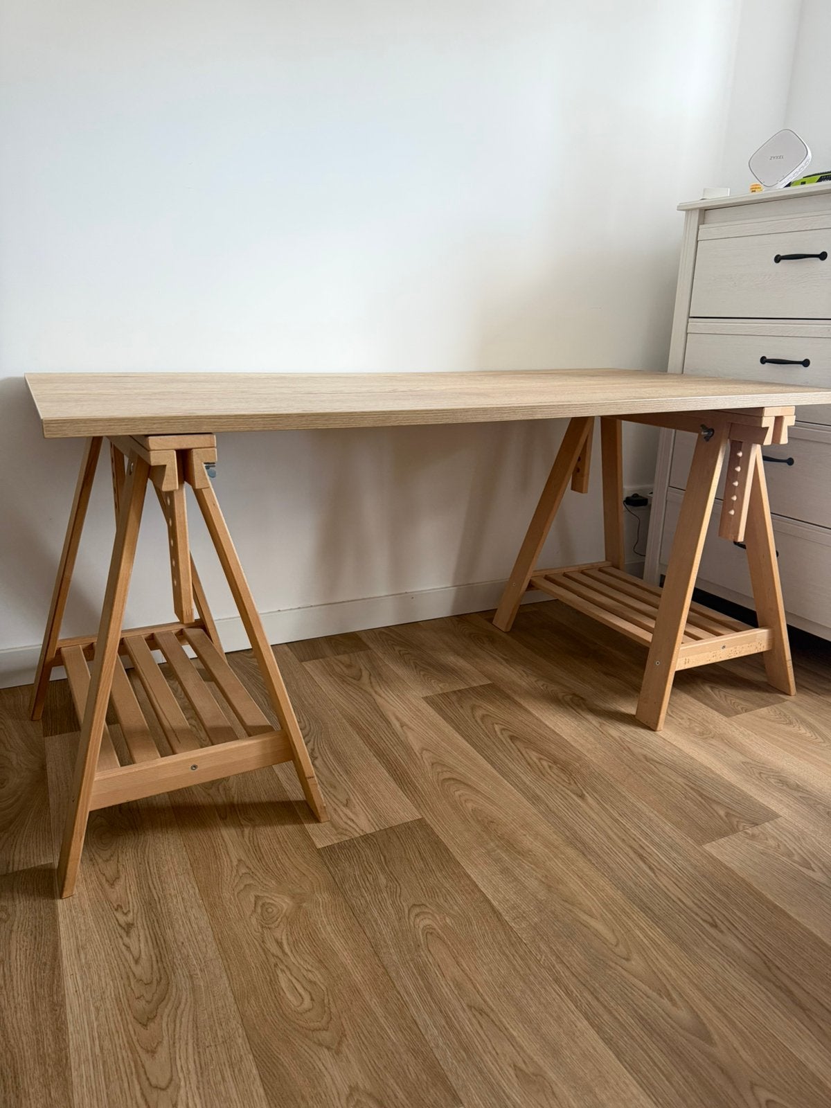 IKEA bureau 160x80 met 2 MITTBACK poten, Ophalen, Zo goed als nieuw, IKEA