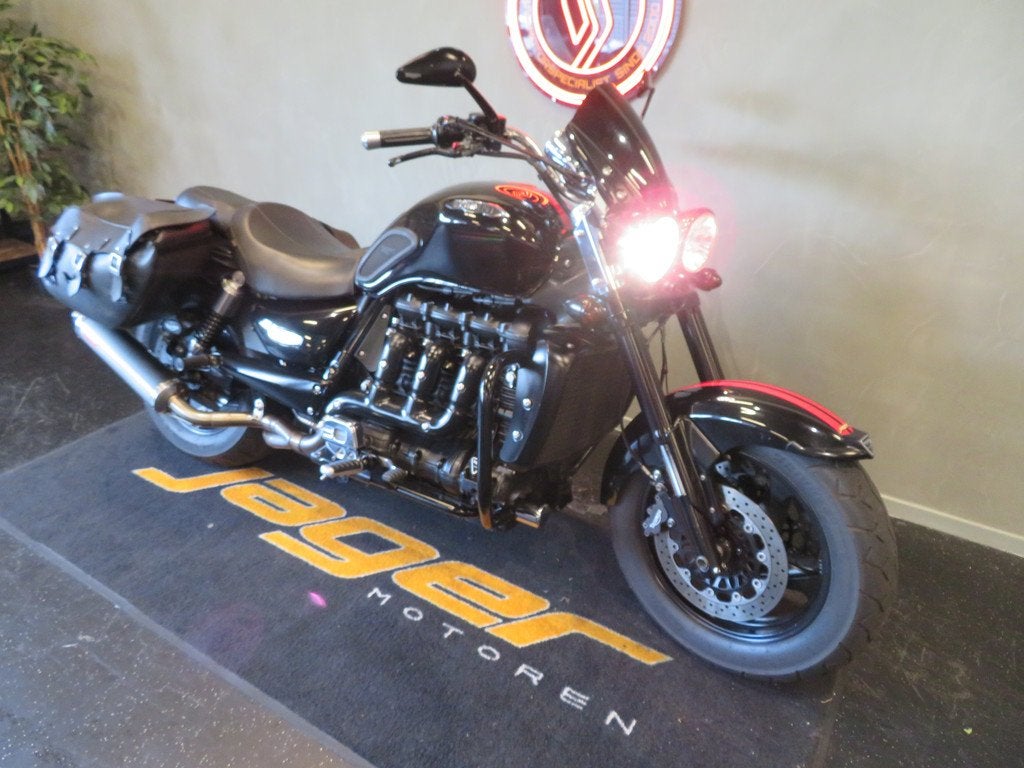 Triumph ROCKET III ROADSTER SUPERFRAAI! (bj 2014), Motoren, Motoren | Triumph, Bedrijf, Chopper