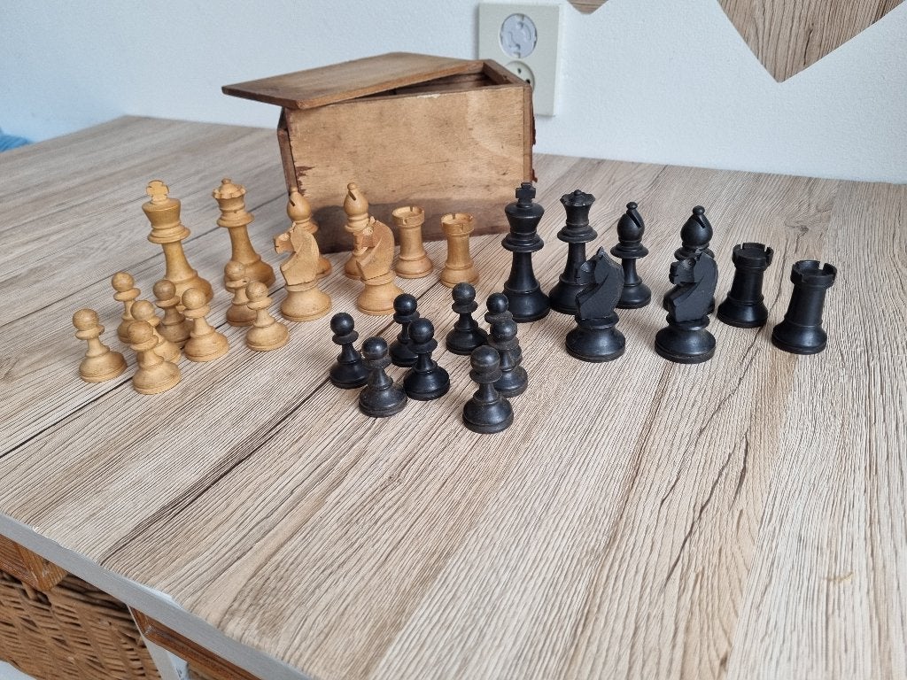 Vintage Franse Staunton Schaakstukken Originele Houten Doos, Verzenden, Gebruikt, Staunton