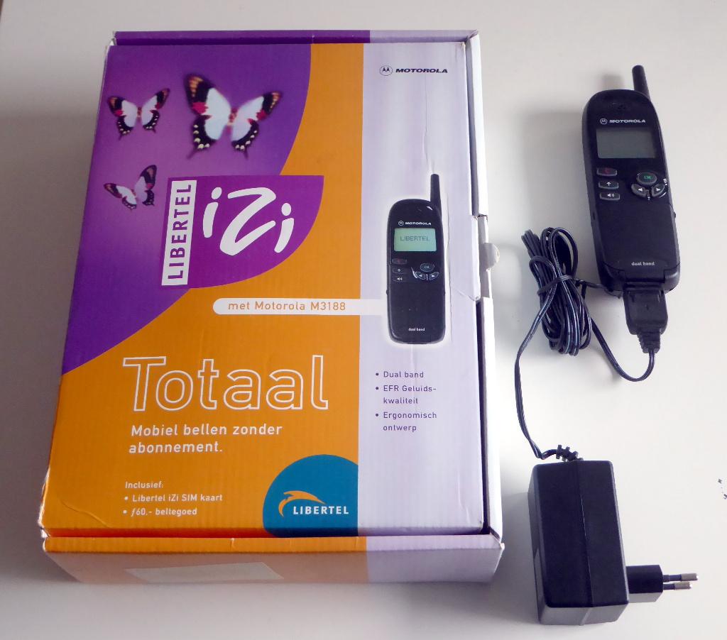 Motorola M3188, Telecommunicatie, Mobiele telefoons | Motorola, Overige modellen, Geen camera, Zwart, Fysiek toetsenbord