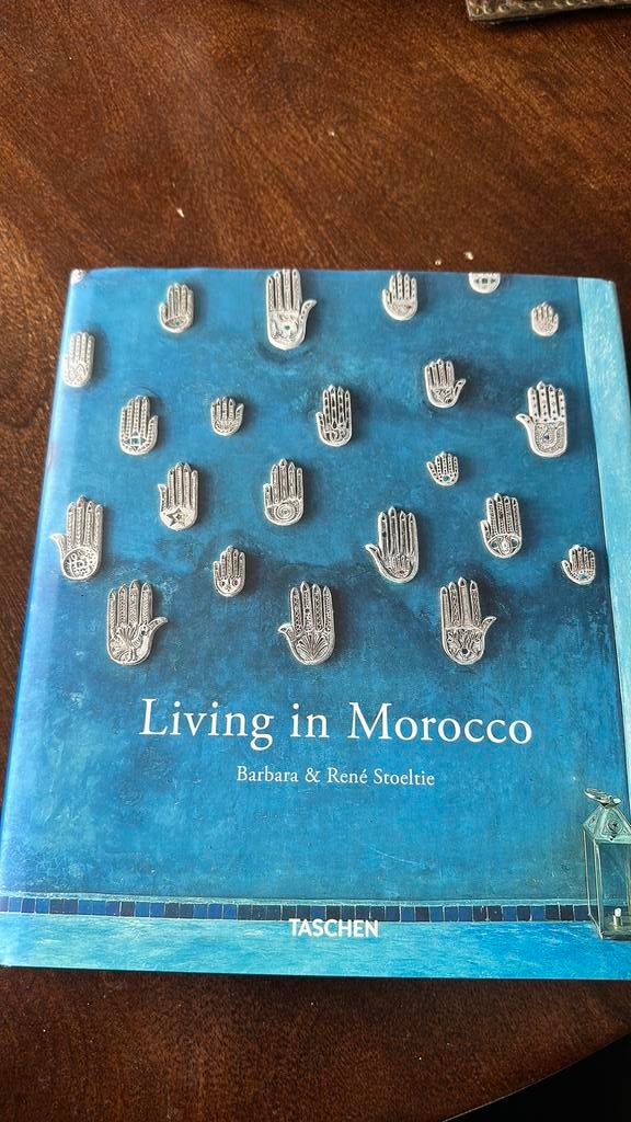 Boek Living in Morocco Barbara & Rene Stoeltie, Ophalen of Verzenden, Zo goed als nieuw, Overige onderwerpen