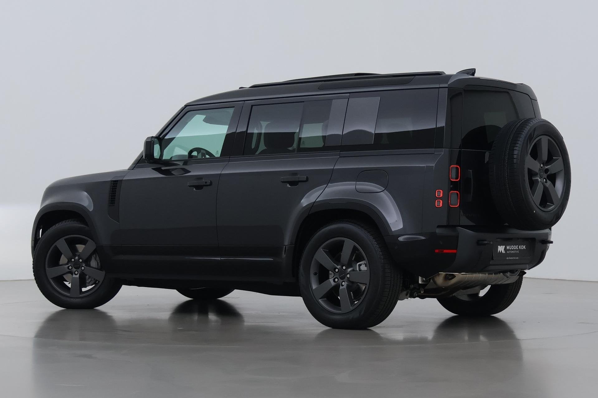 Land Rover Defender 110 P300e X-Dynamic HSE | MY26 | Luchtve, Auto's, Automaat, Euro 6, 4 cilinders, 150 min