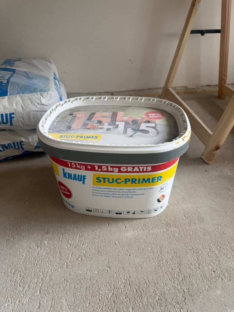 Knauf Stuc-Primer 15+1,5 kg – bijna volle pot, Doe-het-zelf en Verbouw, Ophalen, Zo goed als nieuw, Wit