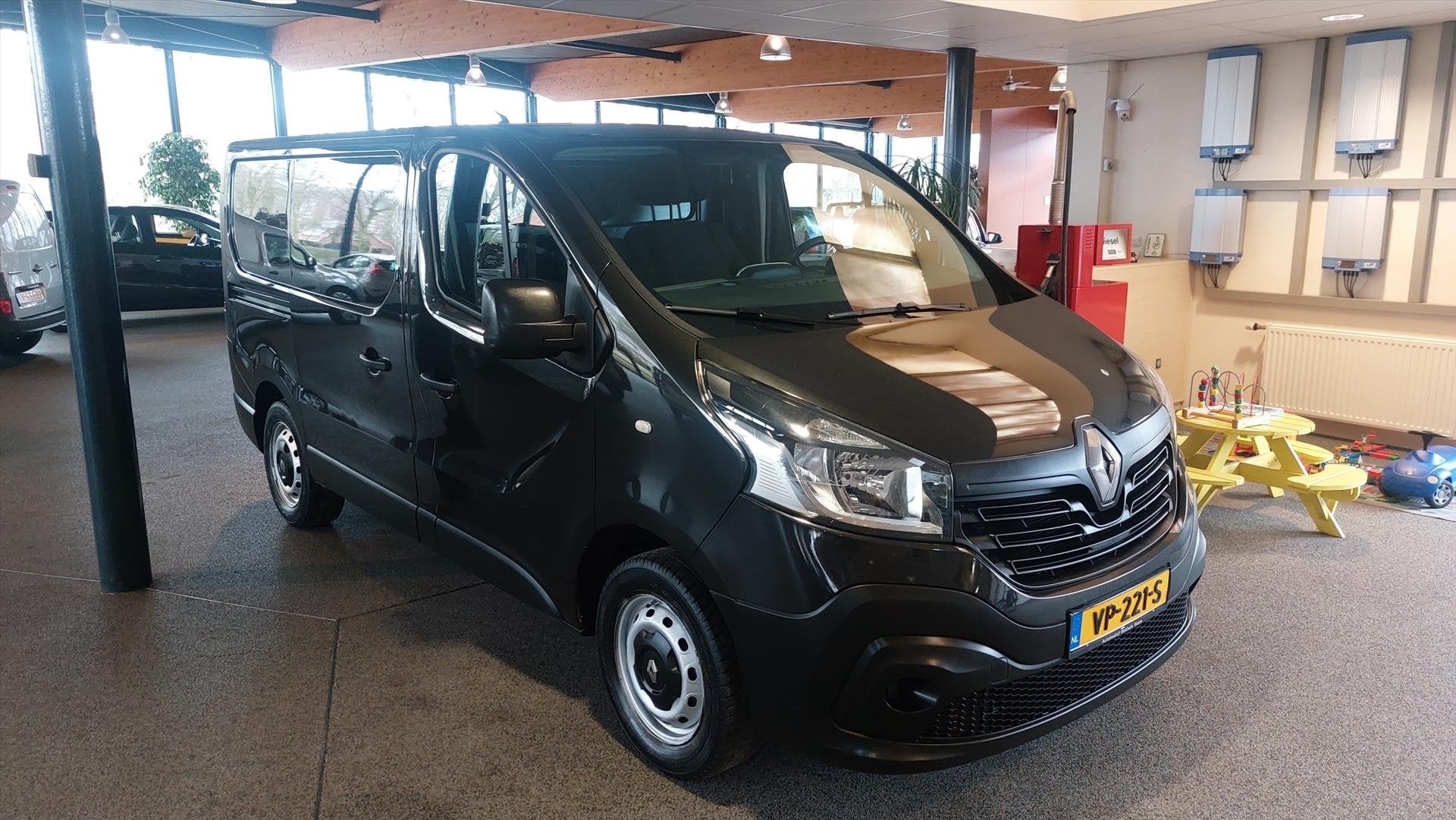 Renault Trafic 1.6 DCI L1 H1 90 PK, Voorwielaandrijving, Euro 5, 15 km/l, Gebruikt