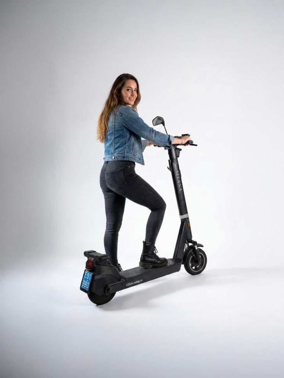 Selana Alpha E-Step – Legaal met kenteken – Nieuw – Garantie, Fietsen en Brommers, Ophalen of Verzenden, Nieuw, Elektrische step (E-scooter)