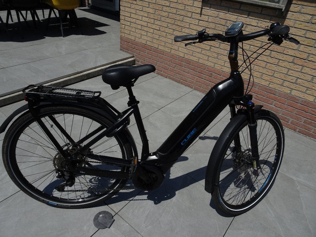 Cube Kathmandu Hybrid Pro bieden vanaf 1000 euro, Fietsen en Brommers, Ophalen, Zo goed als nieuw, 47 tot 51 cm, Cube