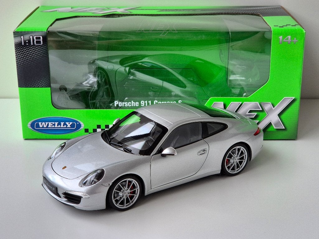 1:18 Welly Porsche 911 Carrera S 991 Zilver 2013, Hobby en Vrije tijd, Modelauto's | 1:18, Ophalen of Verzenden, Zo goed als nieuw