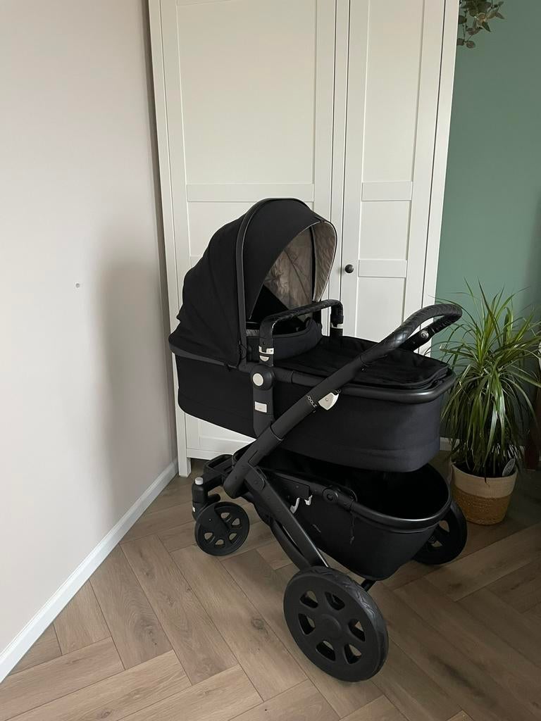 Joolz Geo 3-in-1 set Space black zwart, Kinderen en Baby's, Kinderwagens en Combinaties, Zo goed als nieuw, Verstelbare duwstang