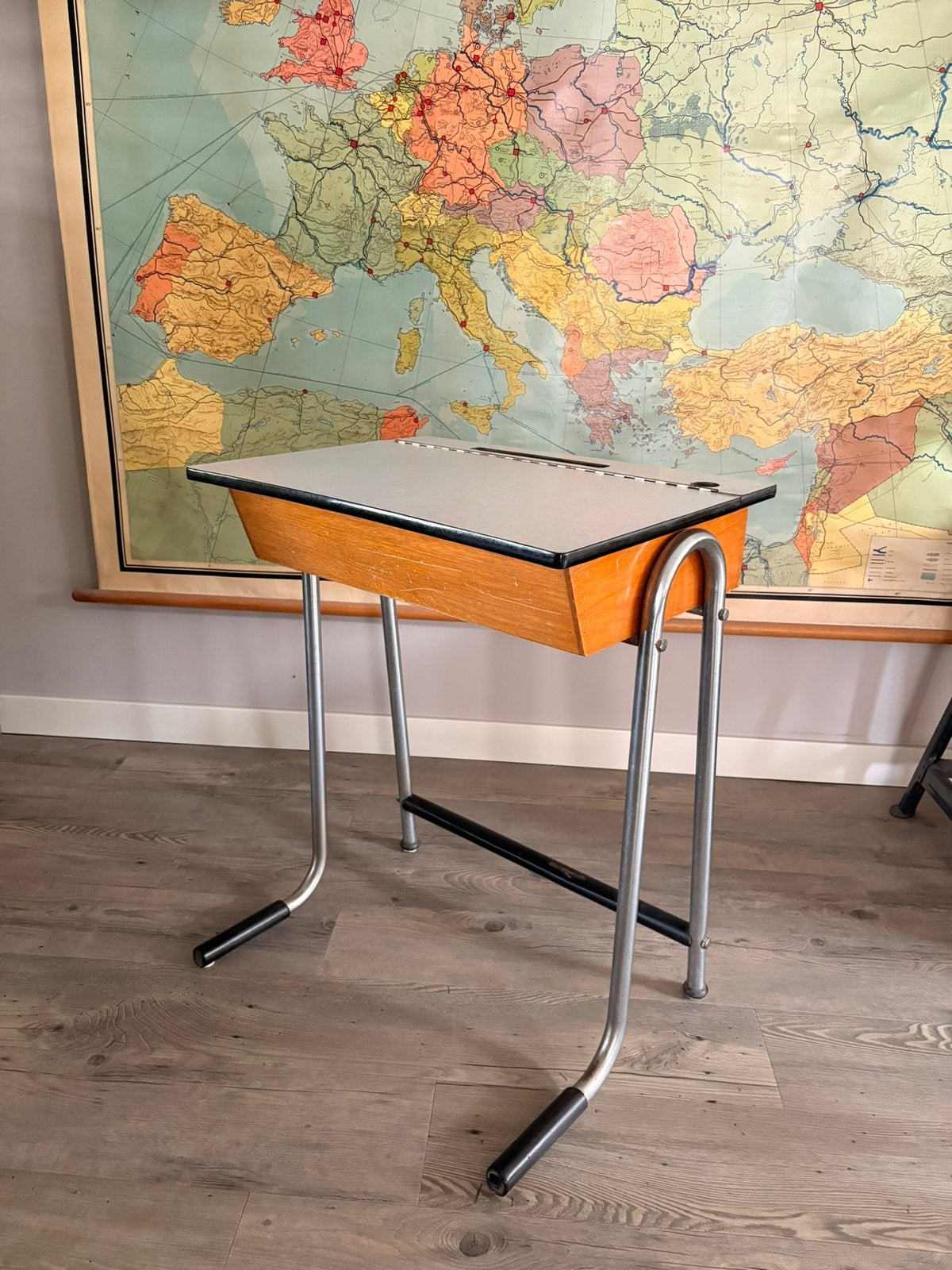 Vintage schrijftafel met klep / antiek school bankje, Ophalen, Overige typen, Gebruikt, Vintage