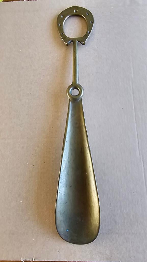 Prachtig Antieke Art Deco Schoenlepel met Hoefijzer Handvat, Ophalen of Verzenden, Brons