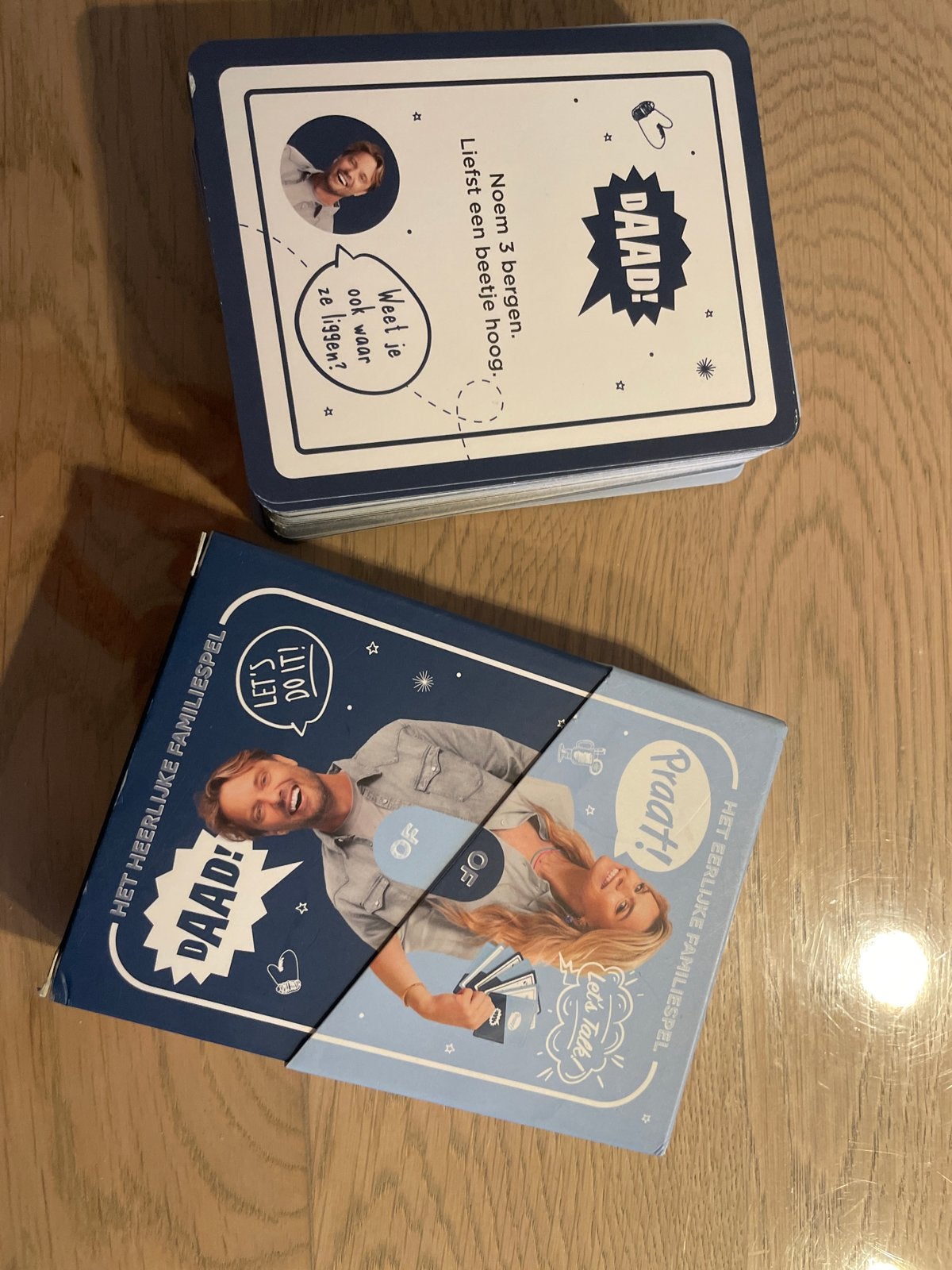 DAAD! Of Praat! - Het Heerlijke Familiespel, Drie of vier spelers, Ophalen of Verzenden, Zo goed als nieuw