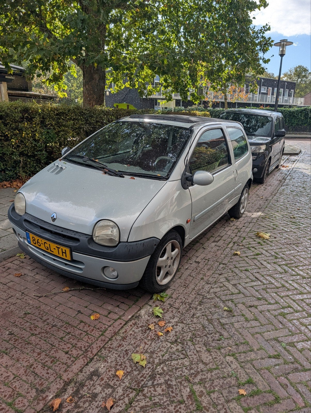 Renault Twingo 1.2 2001 Grijs, Auto's, Voorwielaandrijving, 600 kg, 4 cilinders, 58 pk