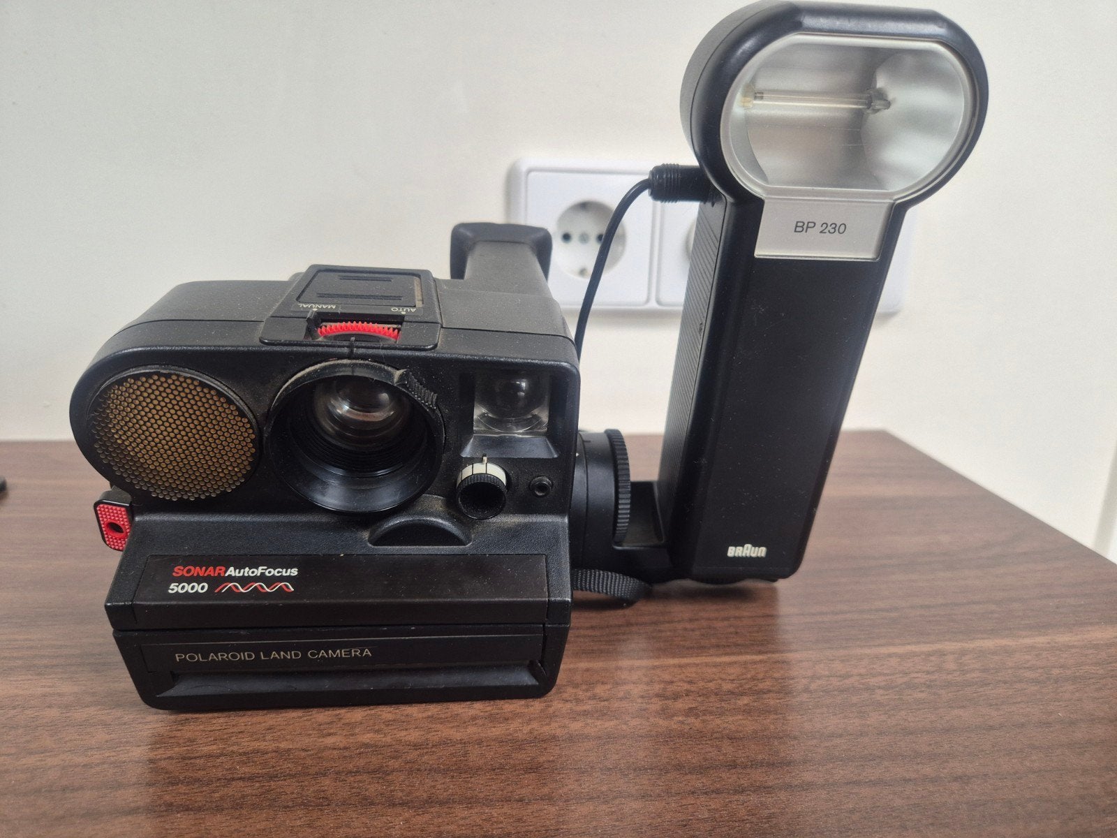 polaroid Land camera 5000 autofocus incl Braun flitser, Ophalen of Verzenden, Zo goed als nieuw, Polaroid, Polaroid