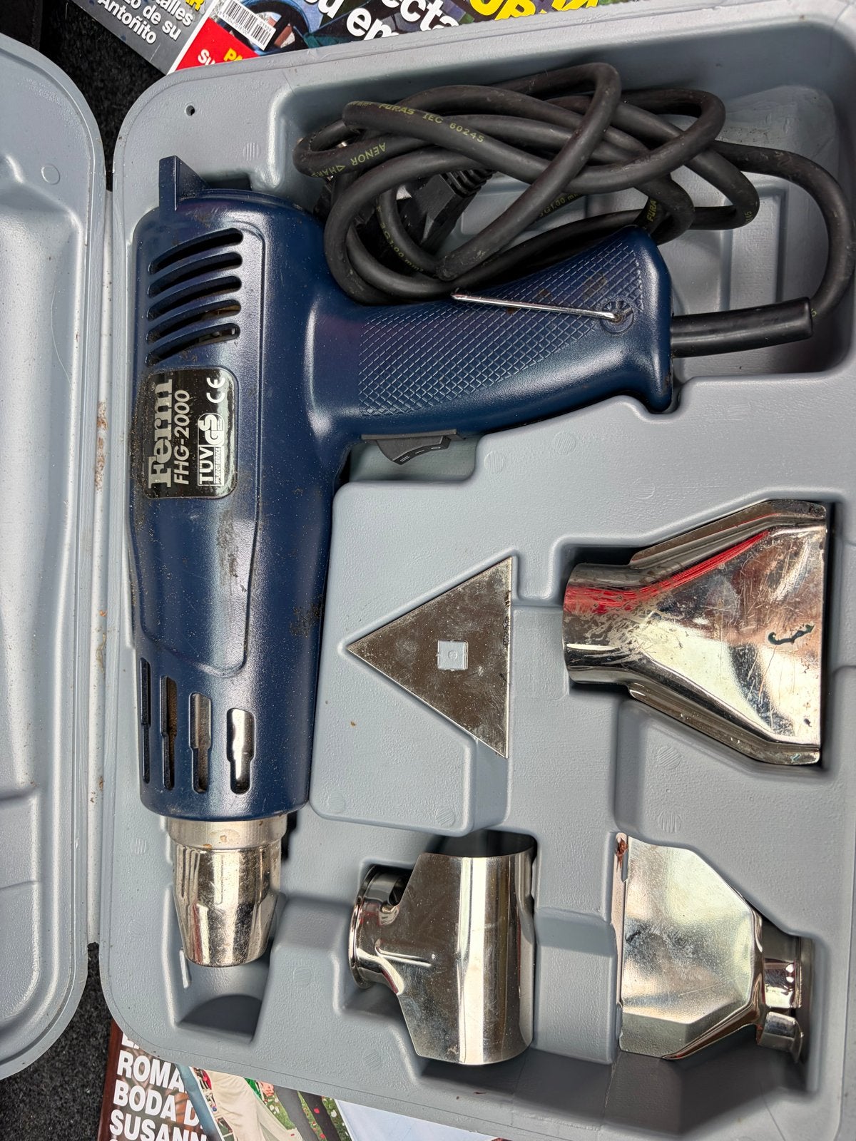Ferm heteluchtpistool FHG-2000 met accessoires, Ophalen of Verzenden, Gebruikt, Overige typen, Ferm