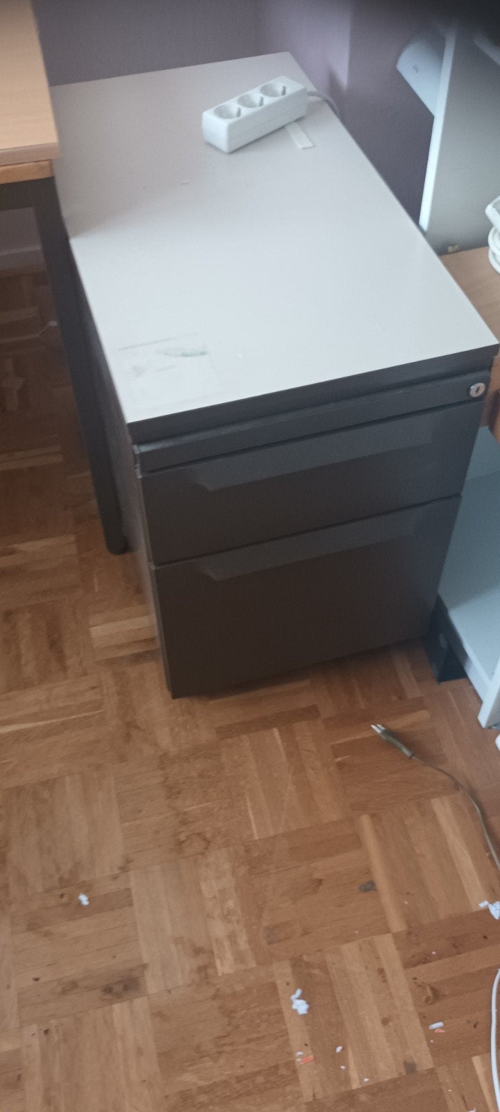 Stalen bureau met 2-ladenkast, Ophalen, Met lades, Gebruikt, Metaal