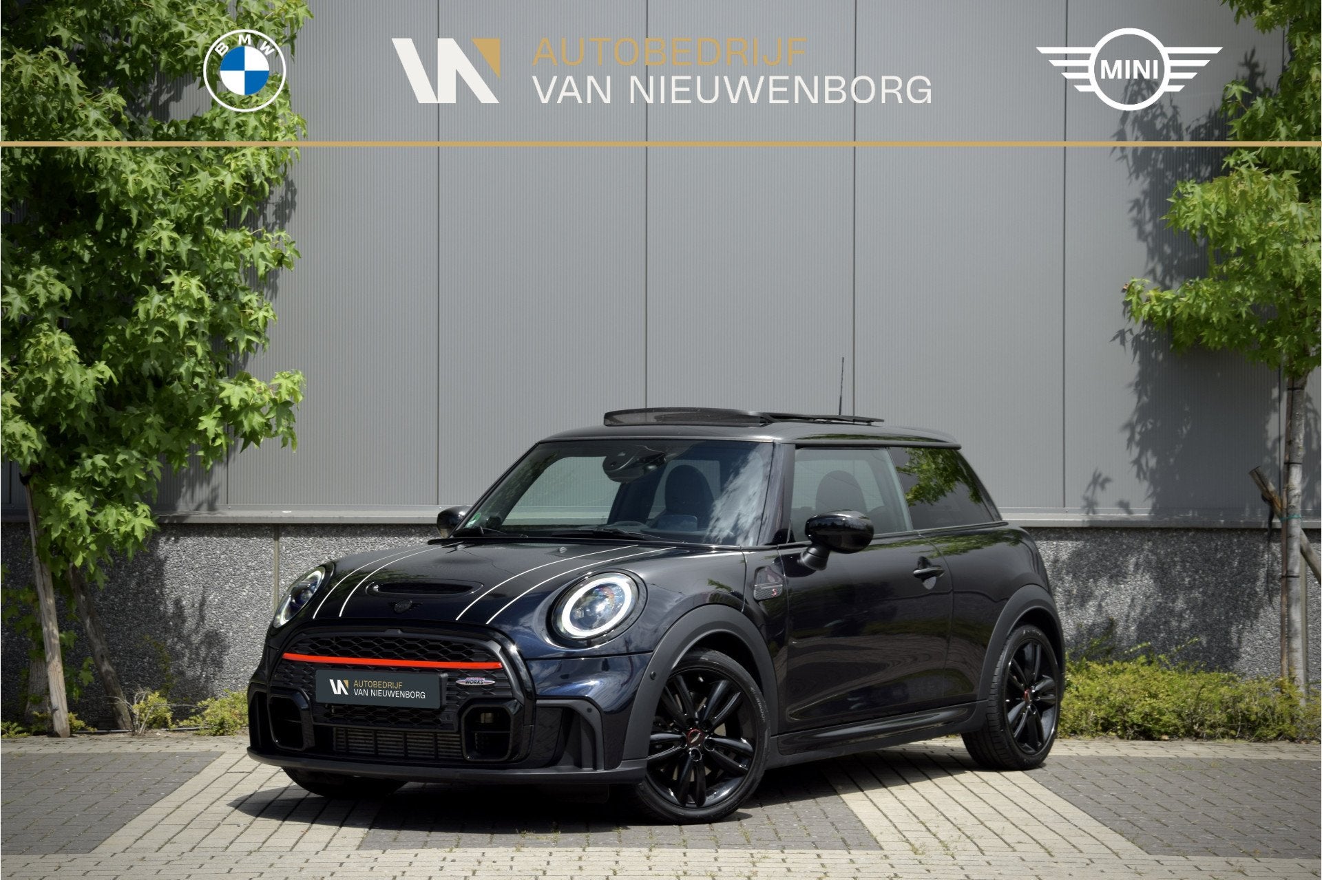 MINI 3-deurs 2.0 Cooper S John Cooper Works | Panoramadak |, Auto's, Gebruikt, Zwart, Verwarmde buitenspiegels, 4 stoelen
