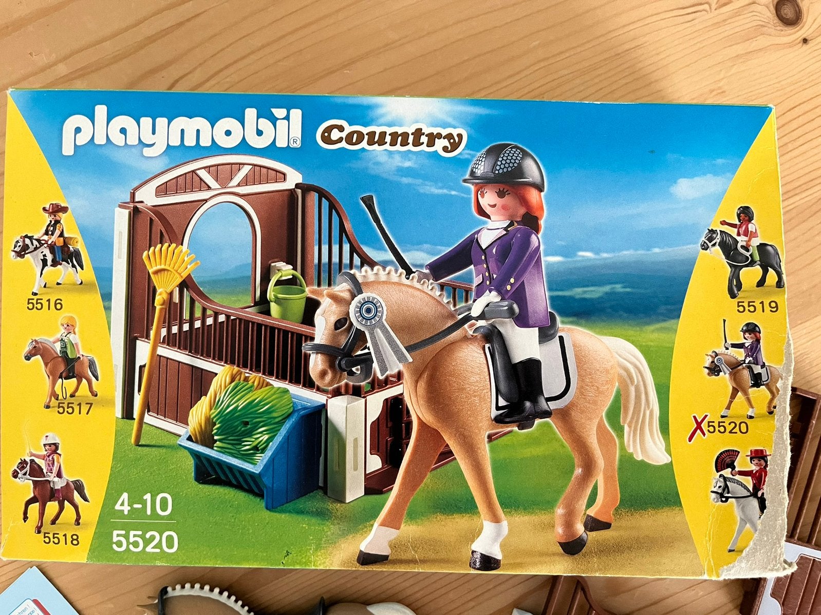 Playmobil 5520 - Warmbloedpaard met paardenbox - zgan, Ophalen of Verzenden, Zo goed als nieuw, Complete set