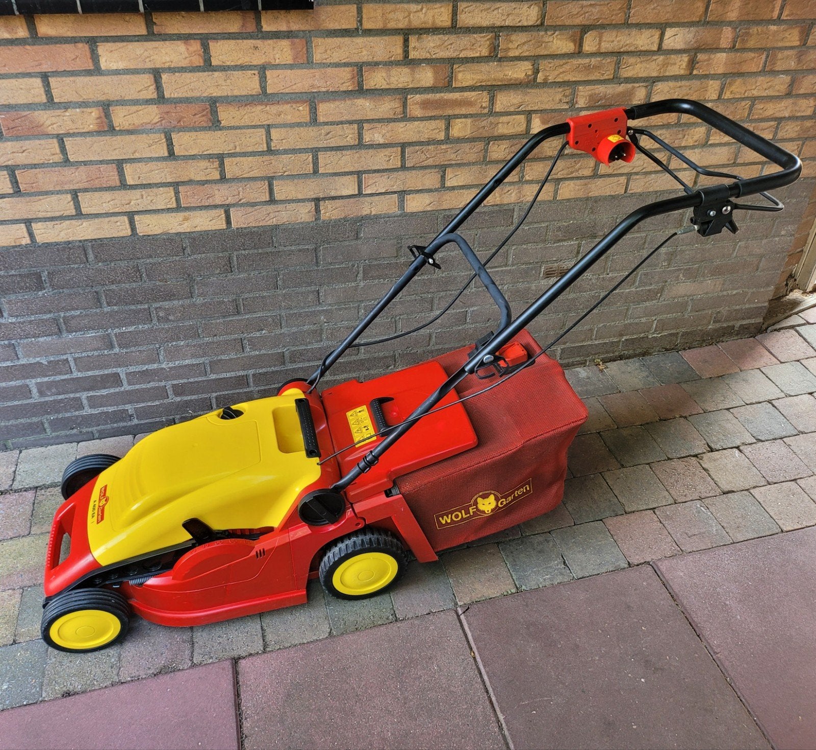 Wolf Garten A400 EA Elektrische Grasmaaier wielaandrijving, Ophalen, Cirkelmaaier, Elektrische grasmaaier, 40 t/m 49 cm