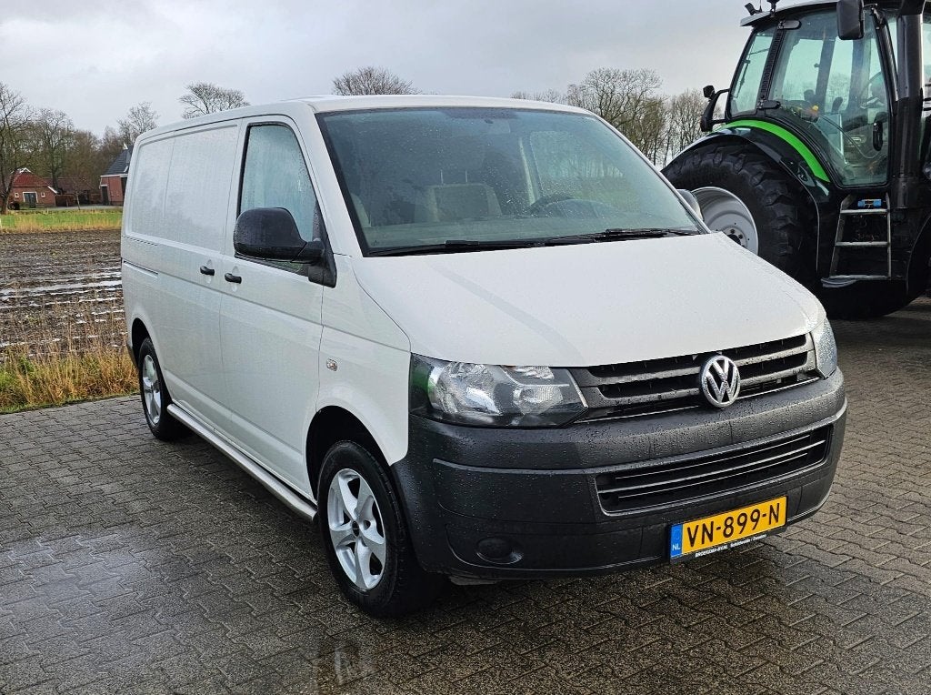 Volkswagen Transporter 2.0 D 62KW 2015, Voorwielaandrijving, Zwart, 4 cilinders, Volkswagen