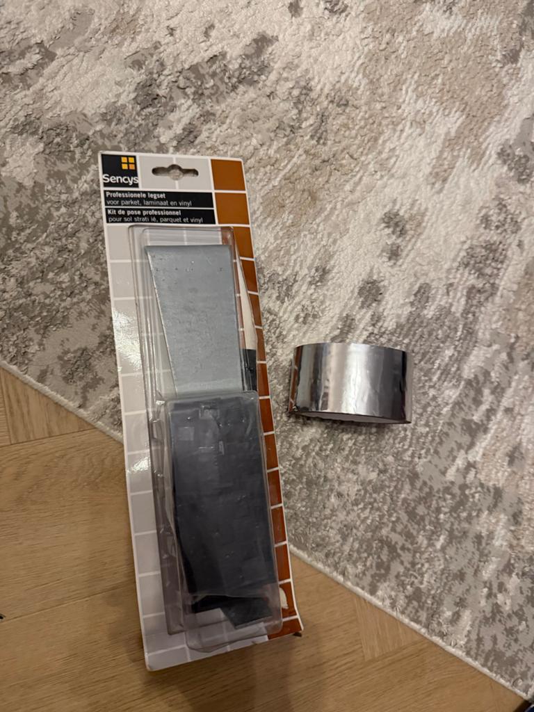 Laminaat legset and aluminium tape, Ophalen, Overige materialen, 30 cm of meer, 50 tot 150 cm