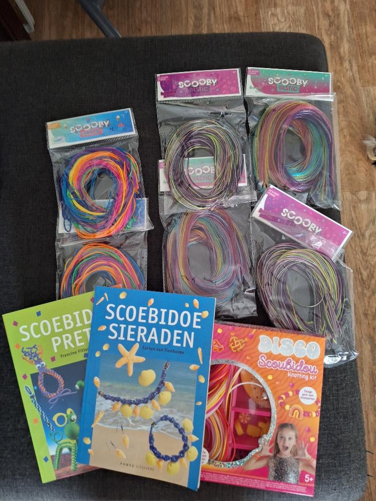 Groot Scoebidoe / scooby doe / scoubidou knutselpakket, Ophalen of Verzenden, Nieuw, Knutselwerk