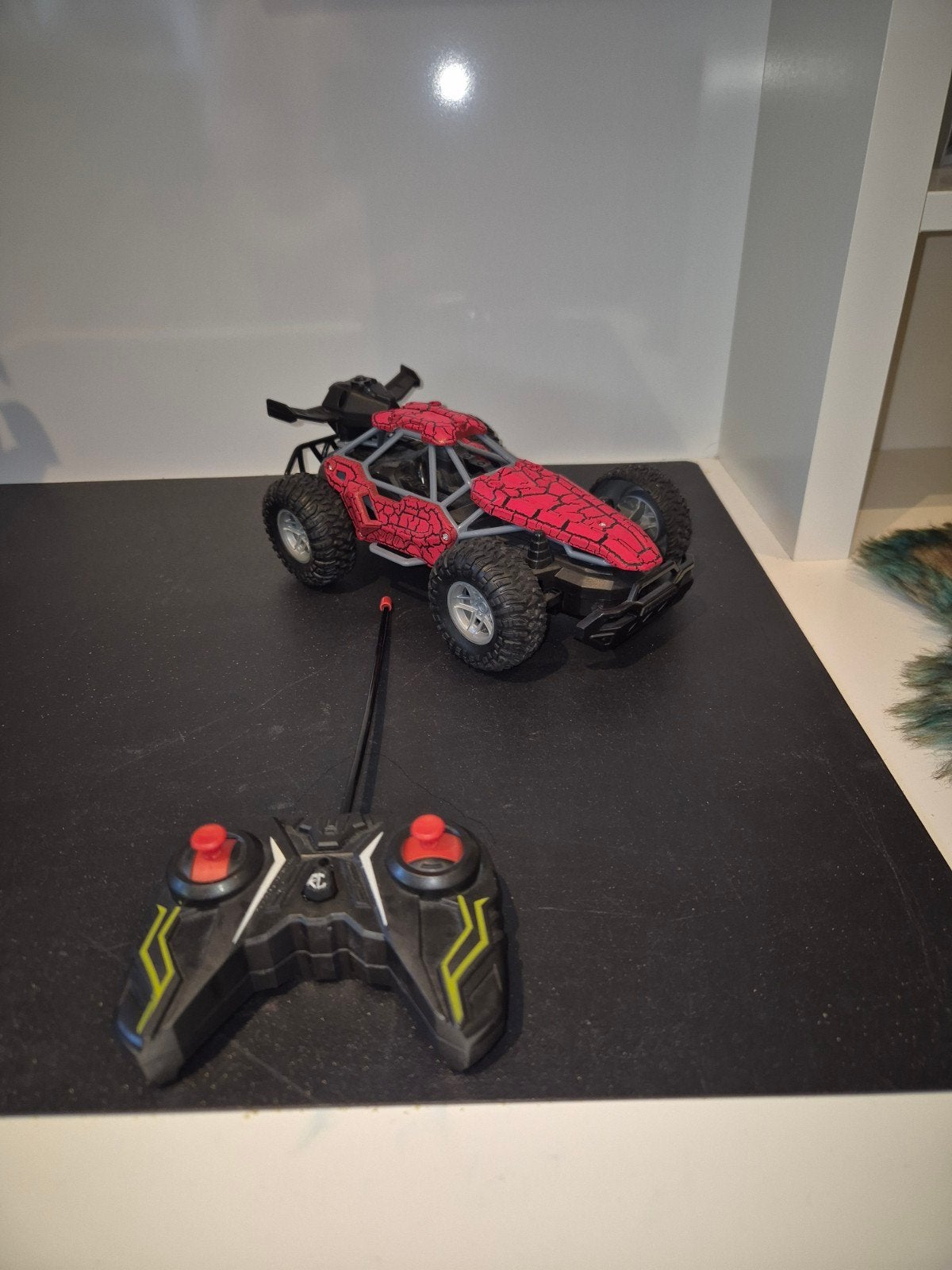 RC Offroad Buggy met Afstandsbediening - Rood/Zwart, Hobby en Vrije tijd, Modelbouw | Radiografisch | Auto's, Gebruikt, Auto offroad