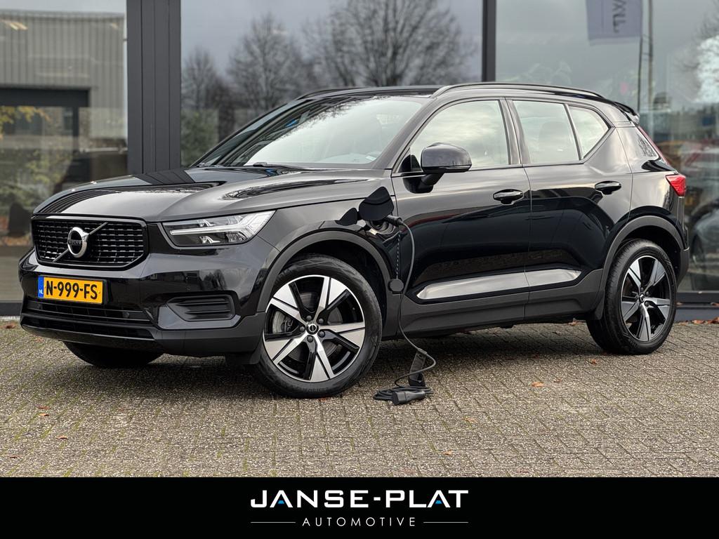 Volvo XC40 1.5 T5 Recharge R-Design Pilot Ass | Camera | Key, Automatische klimaatregeling, Met garantie (alle), Zwart, Bedrijf