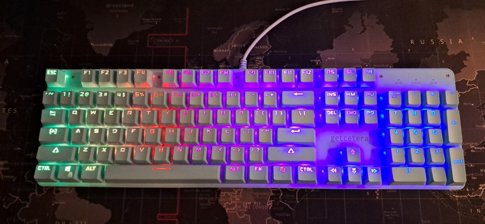 Premium yunzii F82 Light blue optimizable Mechanical keyboar, Gaming toetsenbord, Nieuw, Ophalen of Verzenden, Qwerty