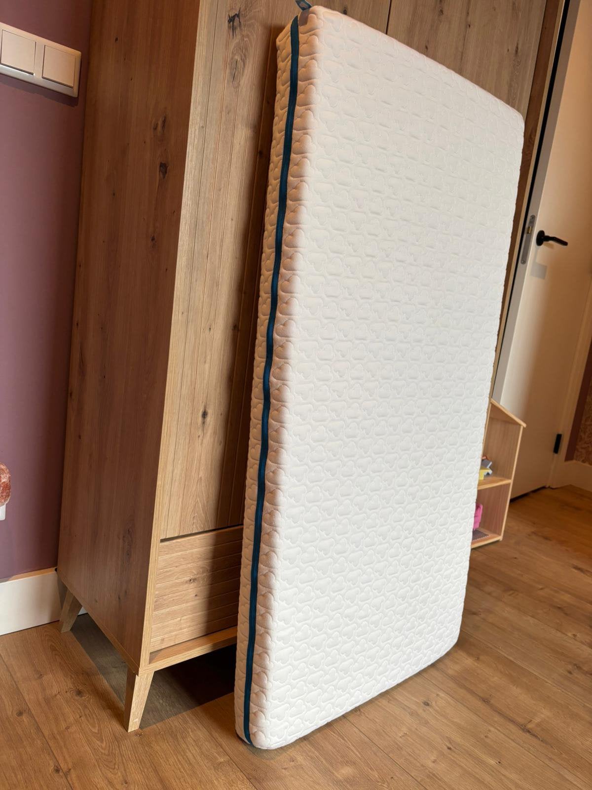 Aerosleep matras 60x120 in nieuwstaat, Ophalen, 190 cm of minder, Zo goed als nieuw, Eenpersoons