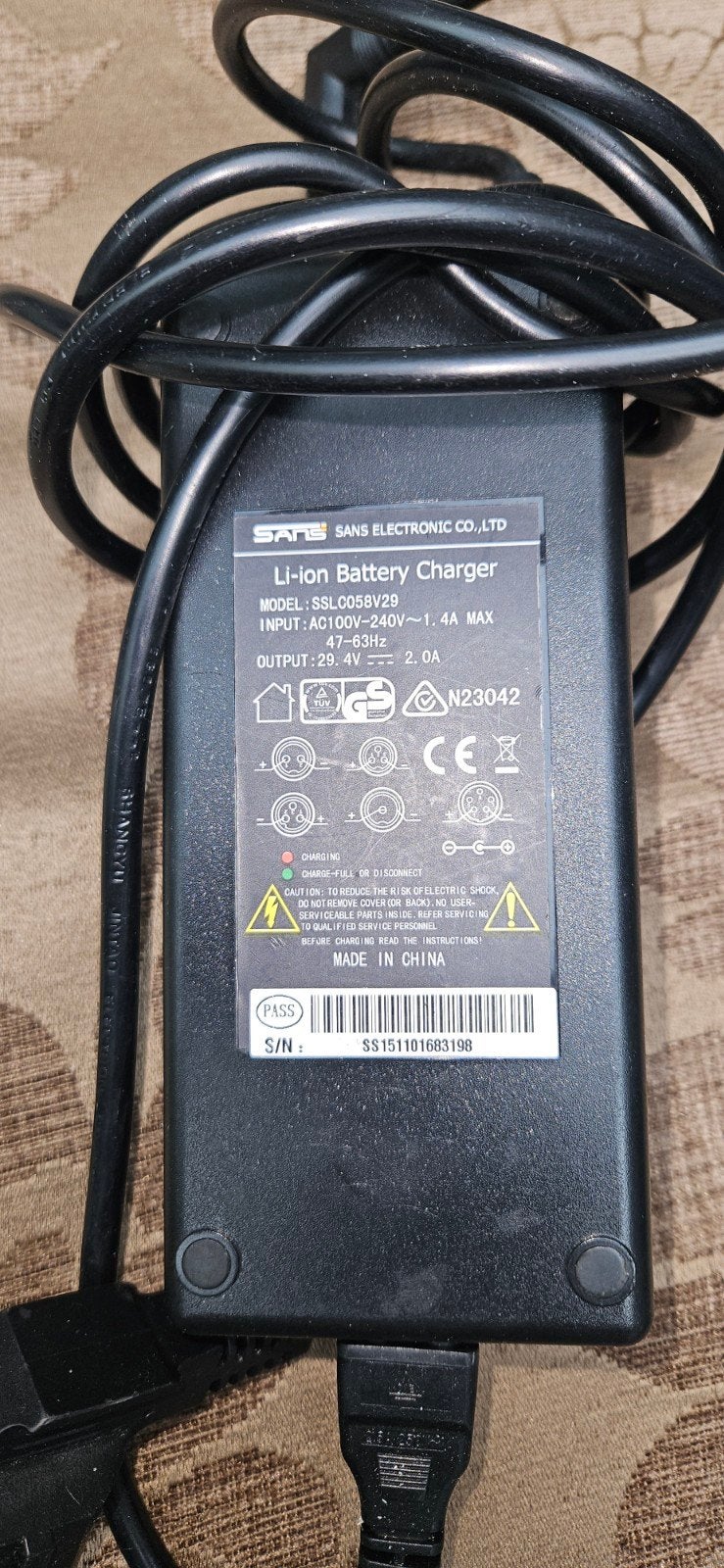 Ebike elektrische fiets oplader SSL0058V29, Fietsen en Brommers, Elektrische fietsen, Gebruikt, Overige merken, Ophalen
