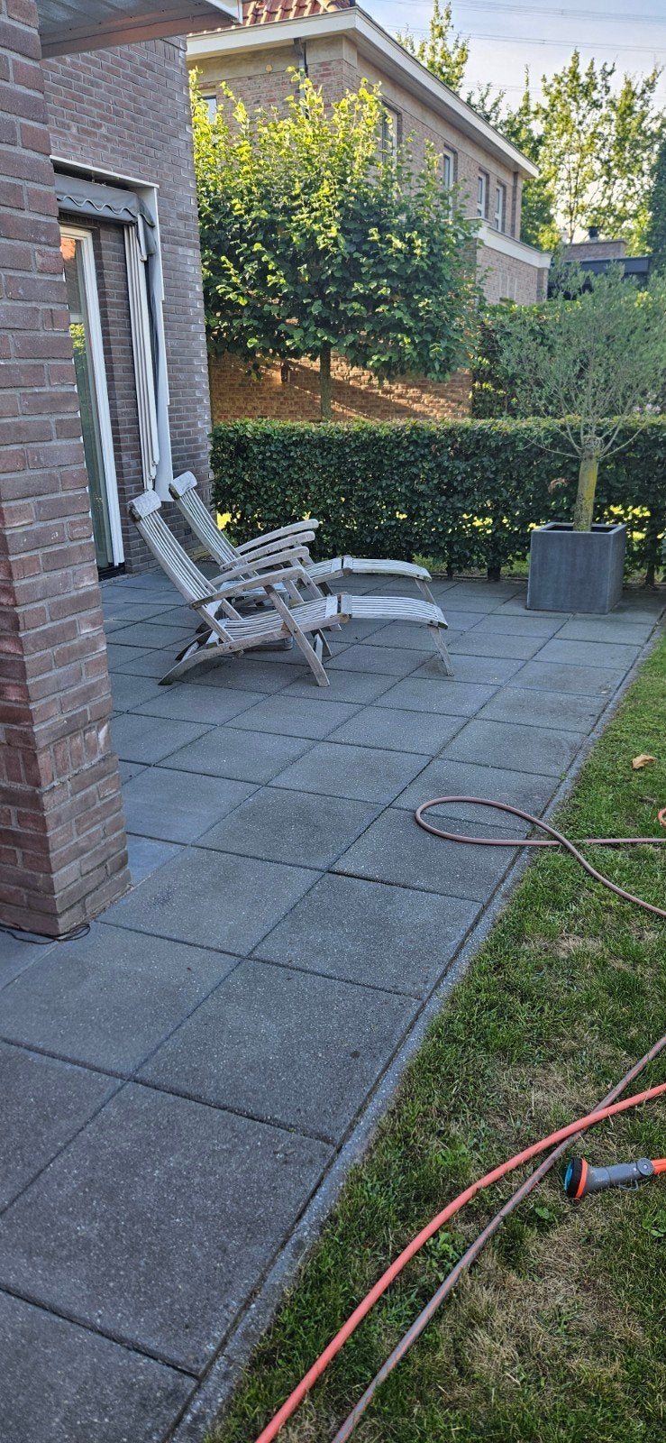 Gratis afhalen in Enschede: 80m2 grijze tegels 50x50x5cm, Ophalen, Gebruikt, Overige materialen, 10 m² of meer