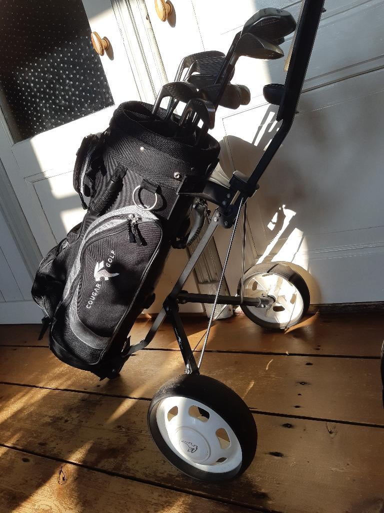Complete golfset van Apron, met Cougar tas en Cougar trolley, Sport en Fitness, Golf, Ophalen of Verzenden, Gebruikt, Set