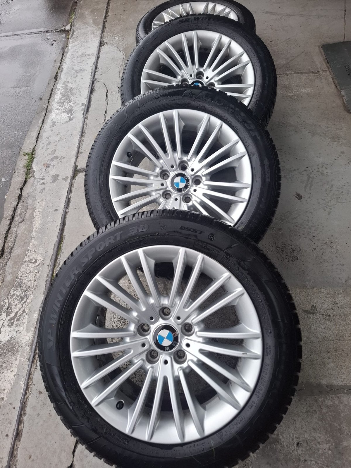 BMW 17 inch velgen met winterbanden 225/55 R17, Auto-onderdelen, Banden en Velgen, Ophalen, Gebruikt, Banden en Velgen, 17 inch
