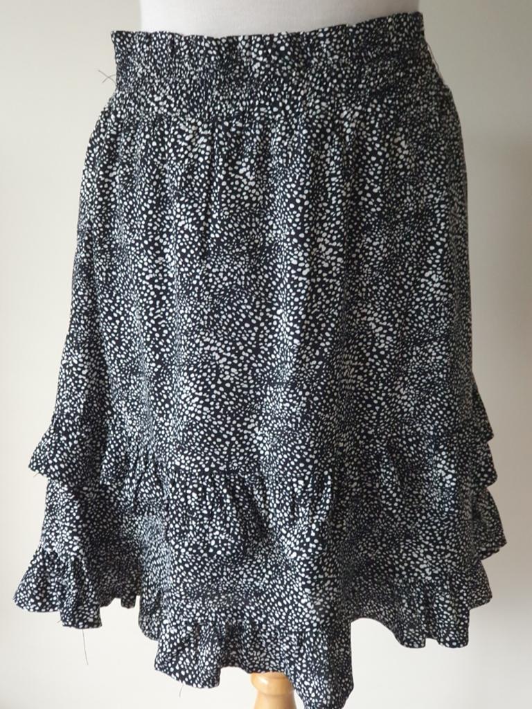 Rok Maat 42/44.  Nieuw, Zwart, Maat 42/44 (L), Nieuw, Ophalen of Verzenden
