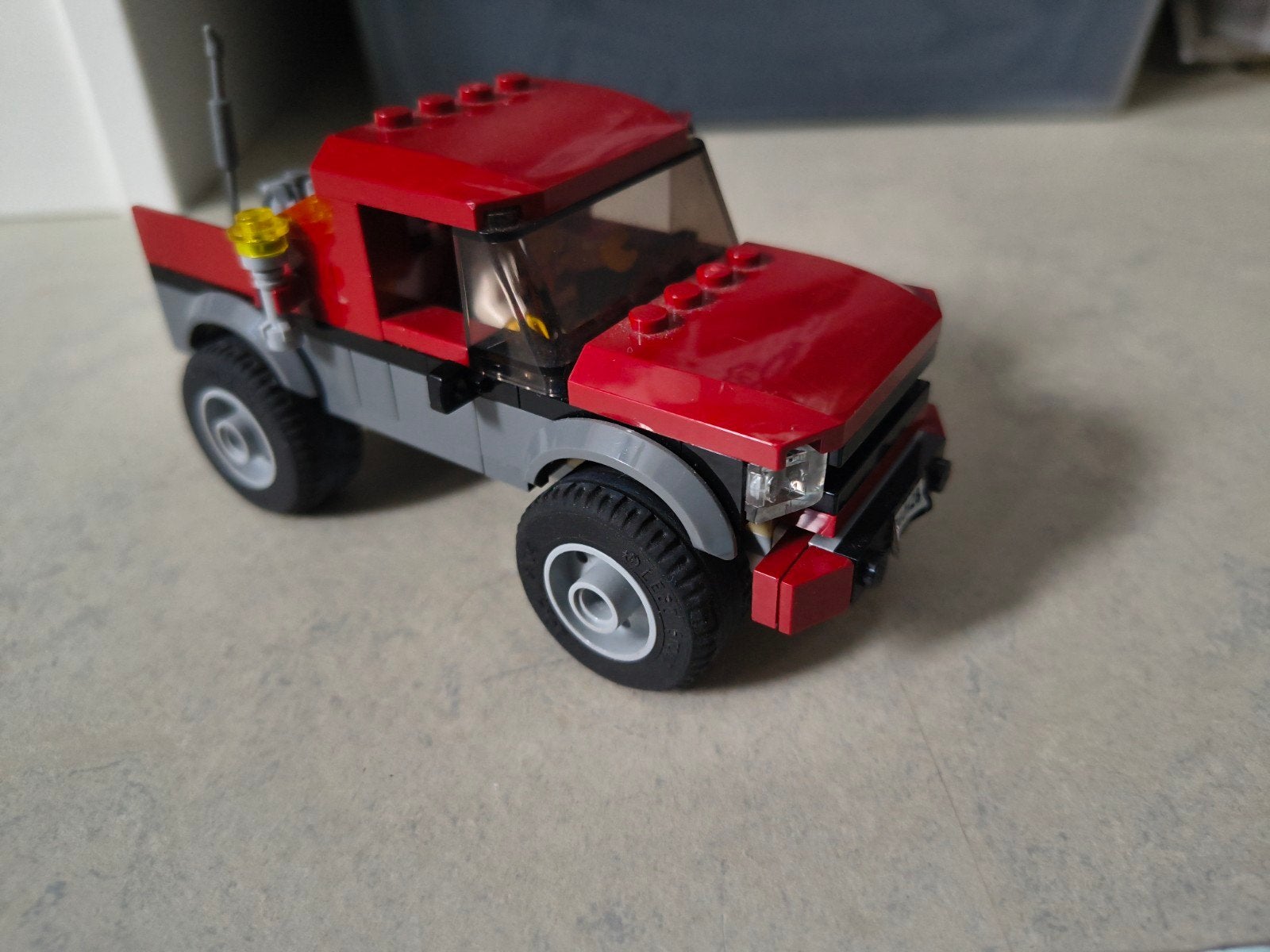 Lego City Pick-up Truck met Kluis en Minifiguur, City, Lego, Ophalen of Verzenden, Complete set