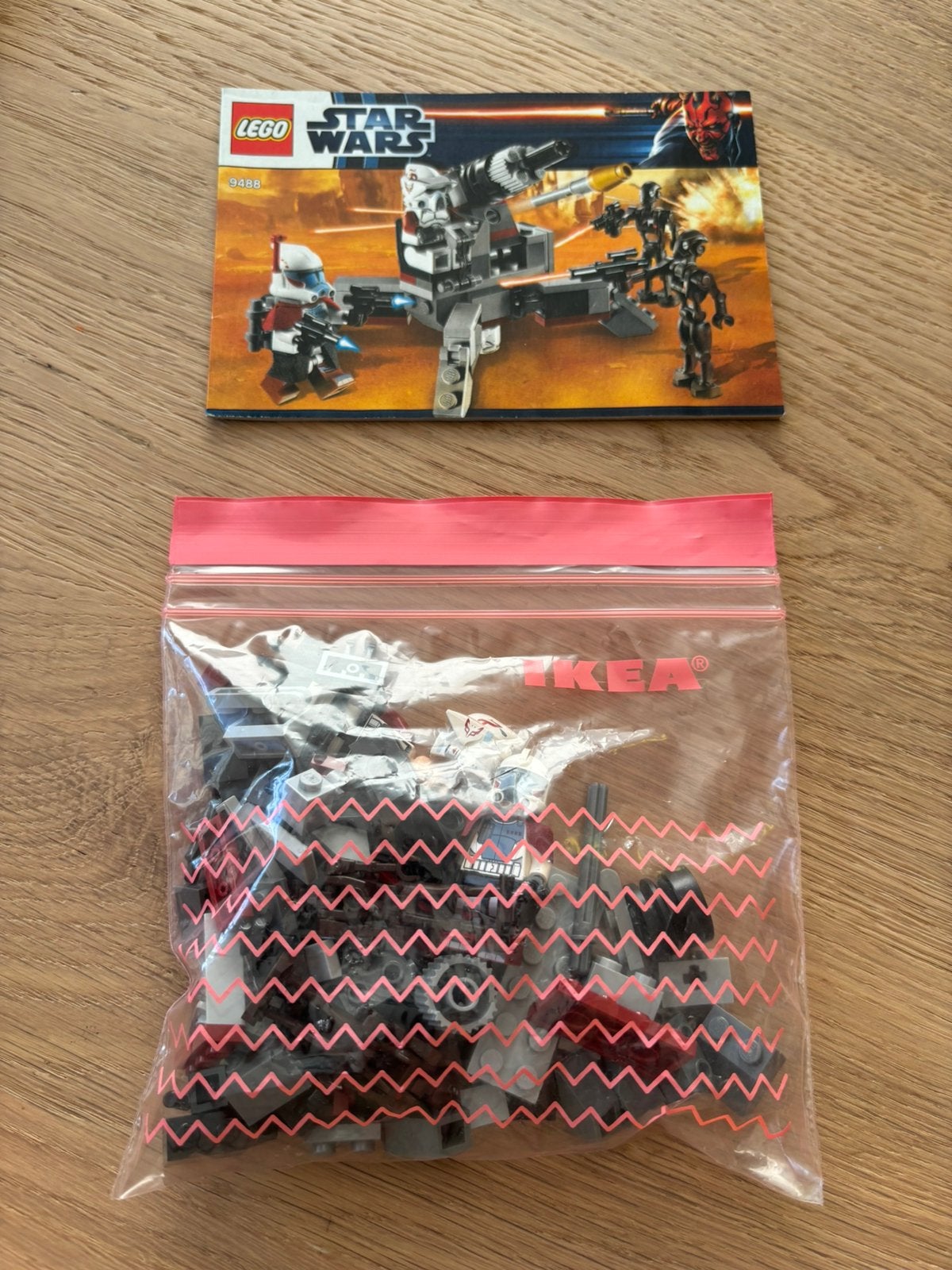 Lego Star Wars 9488 Elite Clone Troopers & Commando Droids, Star Wars, Lego, Ophalen of Verzenden, Zo goed als nieuw
