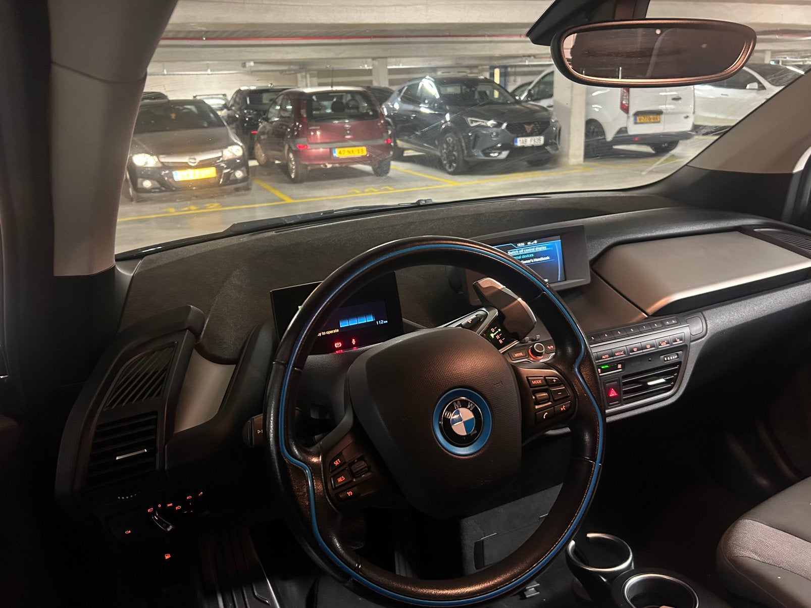 BMW i3 Range-extender 2015 Zwart, Auto's, Automaat, Achterwielaandrijving, 1290 kg, Zwart