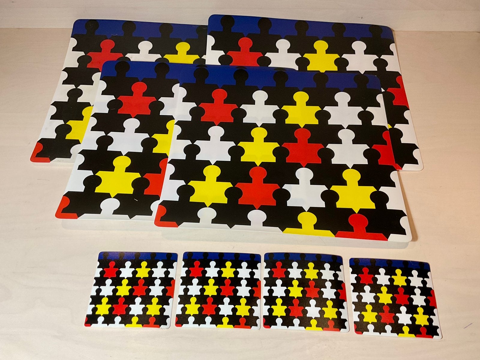Ed van Doorn doornèd placemat en onderzetters nieuw, Huis en Inrichting, Kunststof, Meerkleurig, Nieuw, Ophalen of Verzenden