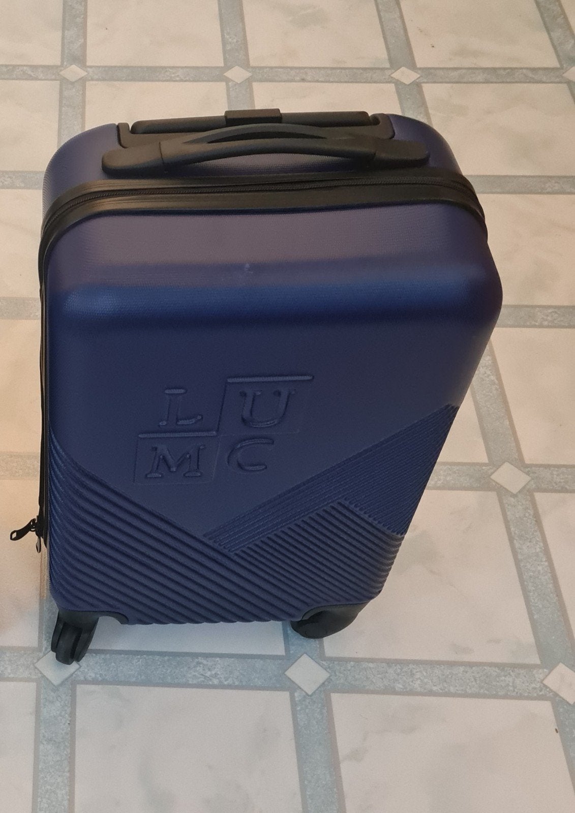 handbagage koffer zo goed als nieuw, 50 tot 60 cm, Hard kunststof, Ophalen of Verzenden, Zo goed als nieuw