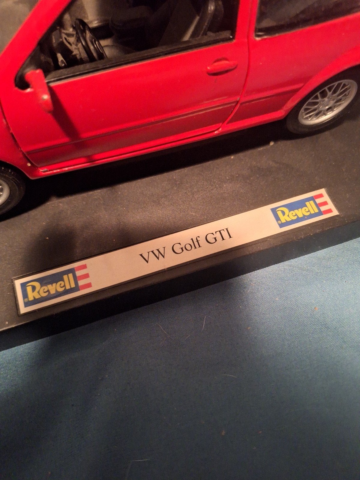 Revell VW Golf GTI Modelauto - Rood., Hobby en Vrije tijd, Ophalen of Verzenden, Gebruikt, Auto, Overige merken