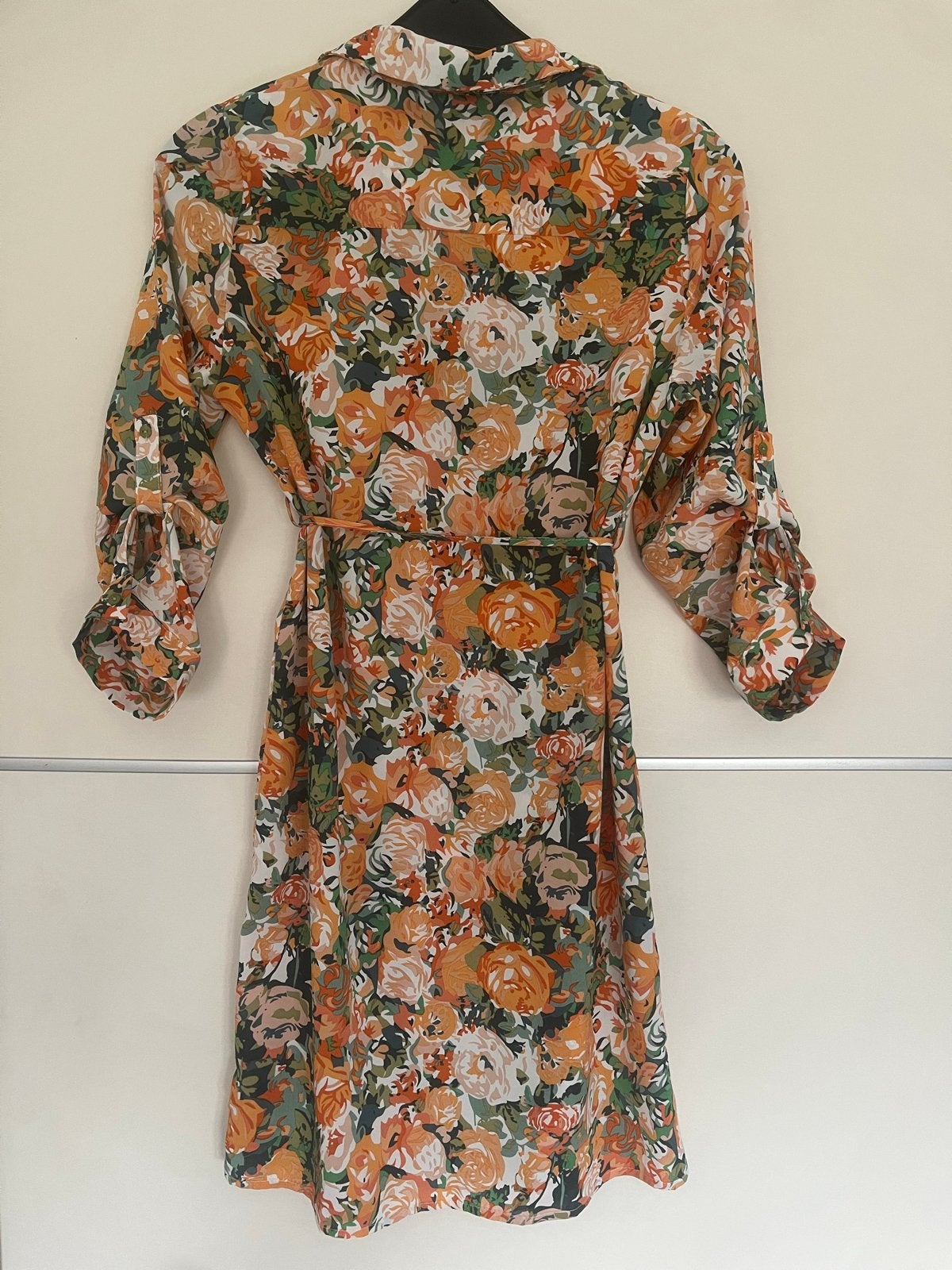 Akoz de toi bloemenjurk maat L, Maat 42/44 (L), Oranje, Ophalen of Verzenden, Zo goed als nieuw
