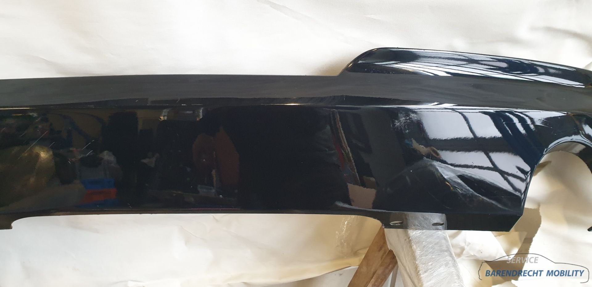 Originele diffuser F10 F11 M-pakket 5 serie 51127906283 dubb, Petuelring 130
80788  Munich, DE, Gebruikt, Info@bmw.de, Ophalen of Verzenden
