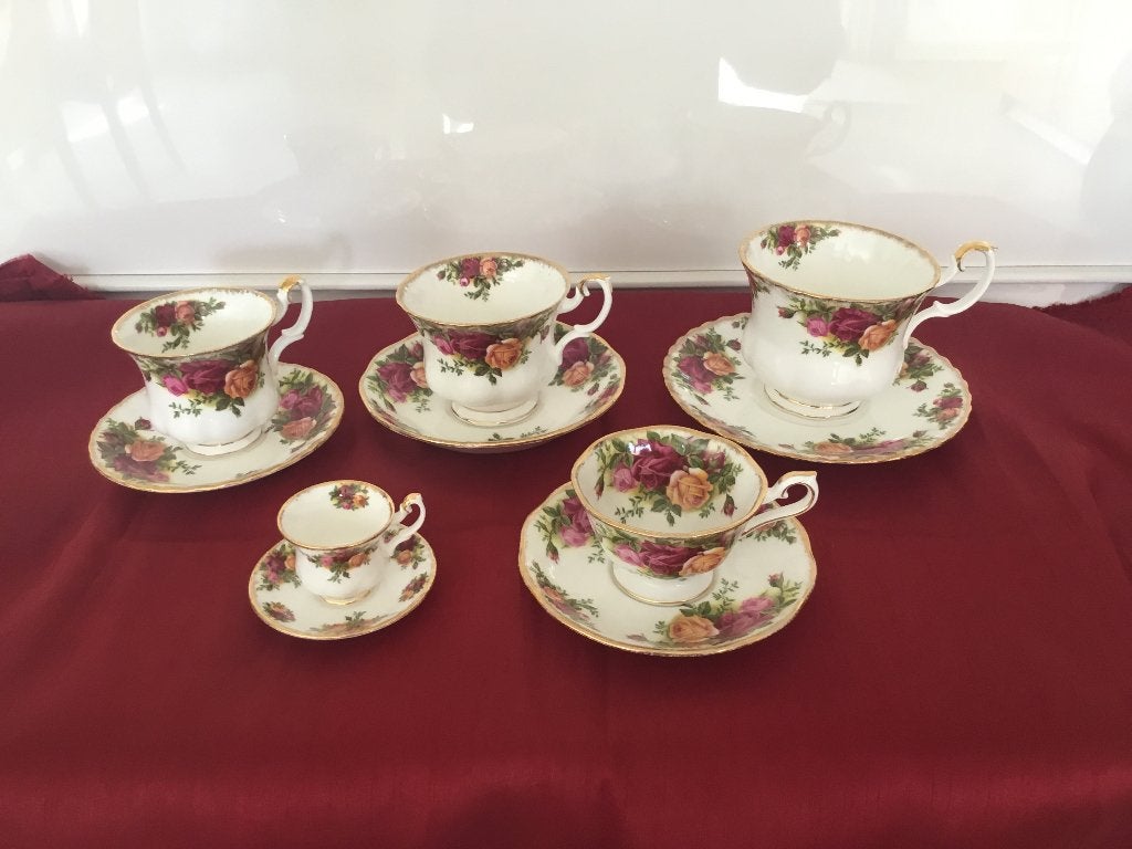 Royal Albert OLD COUNTRY ROSES serie ., Ophalen of Verzenden