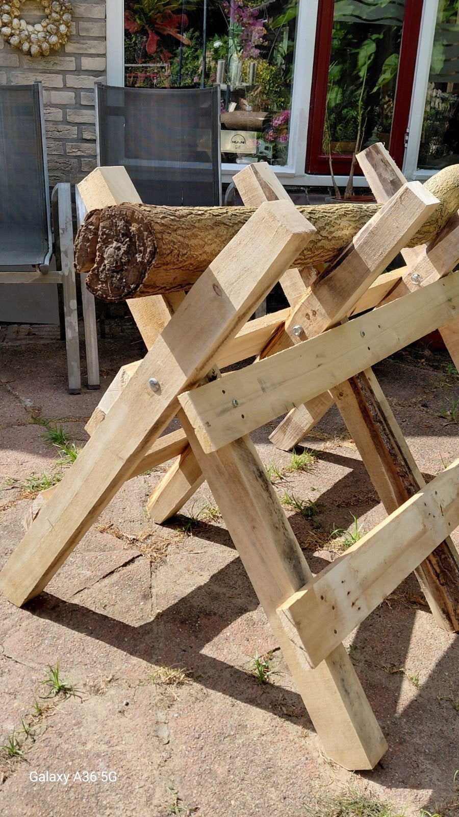 Houten zaagbok voor brandhout of boomstammen, Ophalen of Verzenden, Gebruikt, Overige typen, Overige merken
