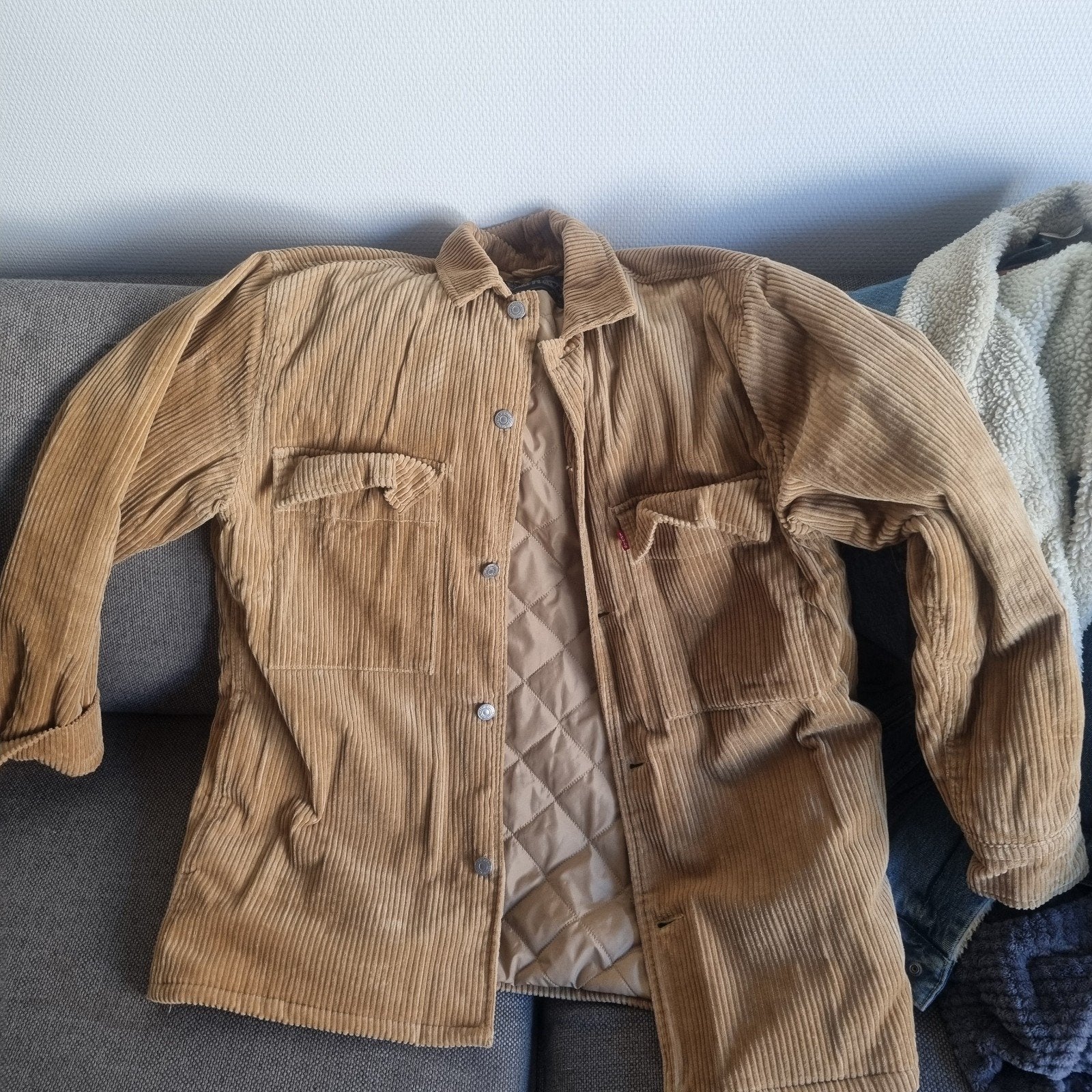Levi's corduroy jas maat M - zo goed als nieuw., Ophalen, Levi's, Maat 48/50 (M), Beige