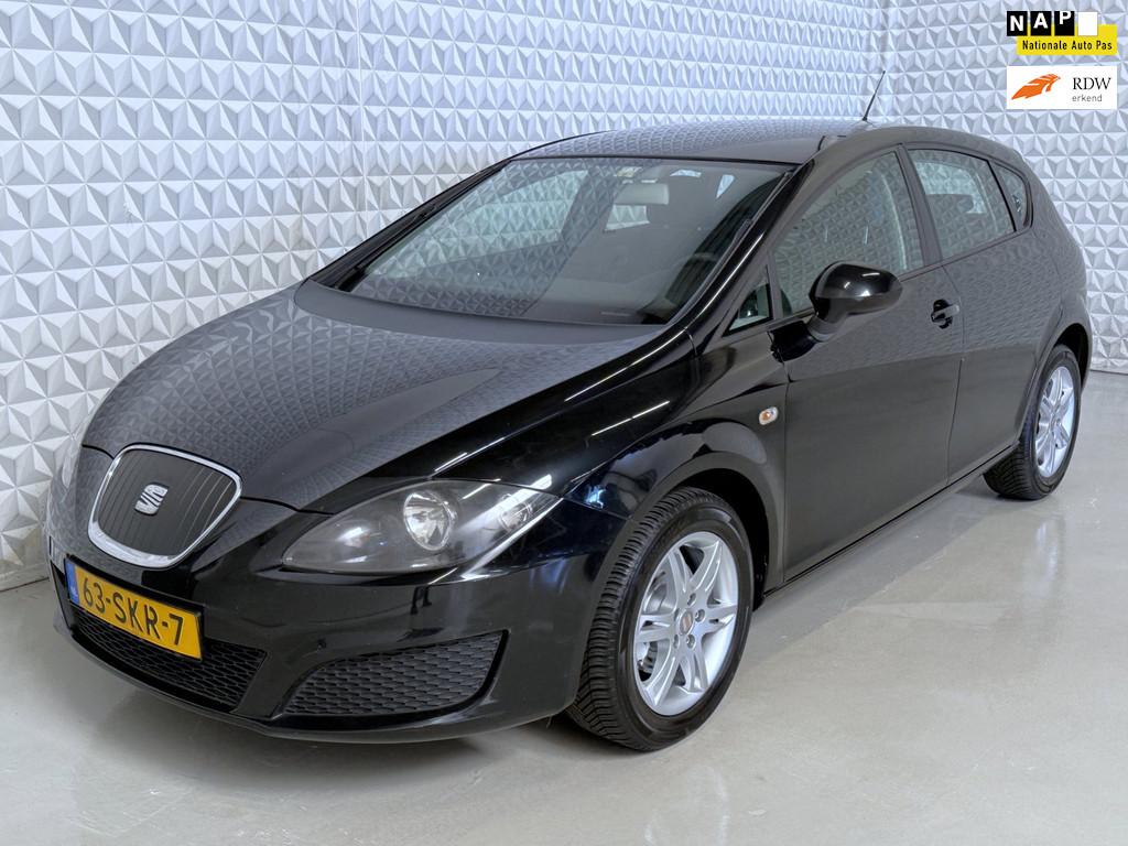 Seat Leon 1.6 TDI Ecomotive EXPORTPRIJS / EX BPM (2011), Auto's, Voorwielaandrijving, Euro 5, Gebruikt, 1225 kg
