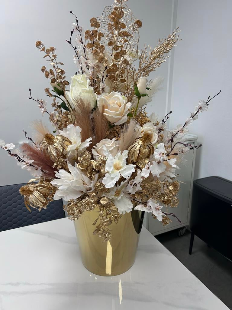 Kunstbloemen in vazen, Binnen, Gebruikt, Ophalen of Verzenden, Kunststof