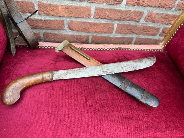 mooi doorleefde oude golok, Indisch kortzwaard, no kris, Ophalen of Verzenden, Overige soorten, Azië, Zwaard of Sabel